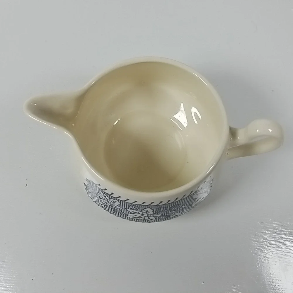 Vintage Homer Laughlin Shakespeare Country Creamer Blue And White Berry Pattern